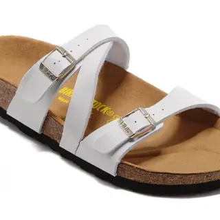 Birkenstock Arizona सफेद दो पट्टियों वाली आरामदायक सैंडल
