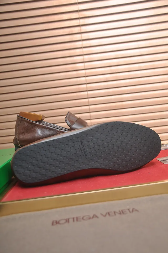 Bottega Veneta Andiamo Mocassins Marron en Cuir avec Boucle 3