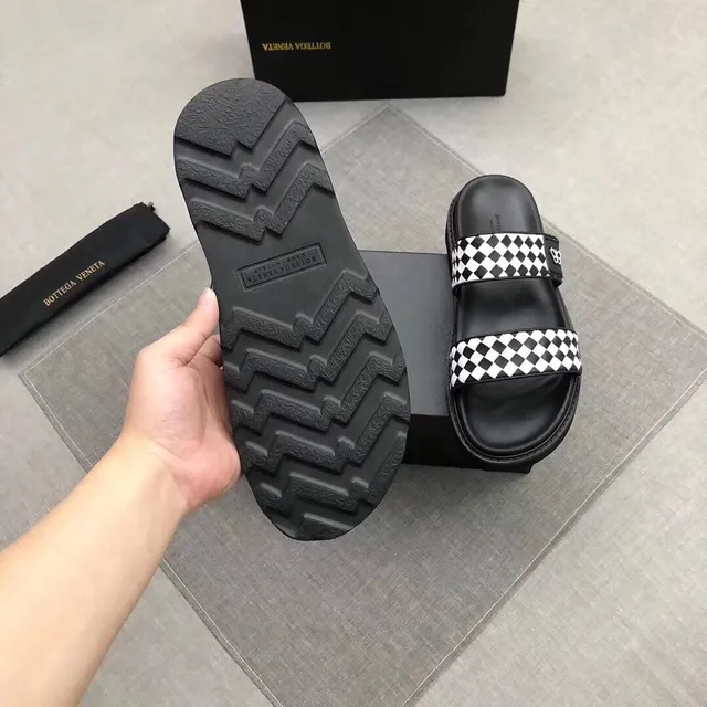 Bottega Veneta Andiamo চেকারবোর্ড প্ল্যাটফর্ম স্লিপার 2