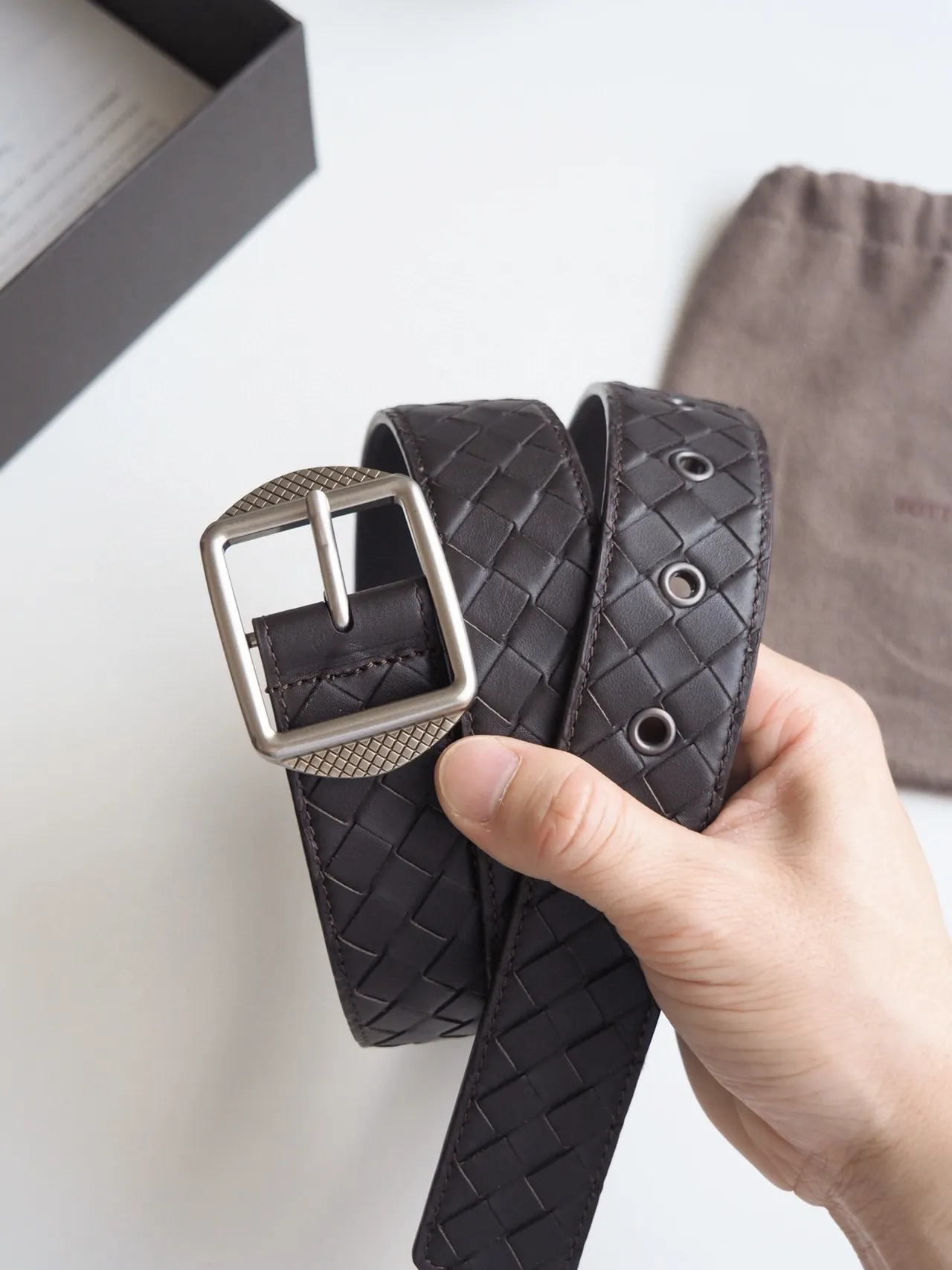 Bottega Veneta Andiamo Intrecciato حزام جلد منسوج 2