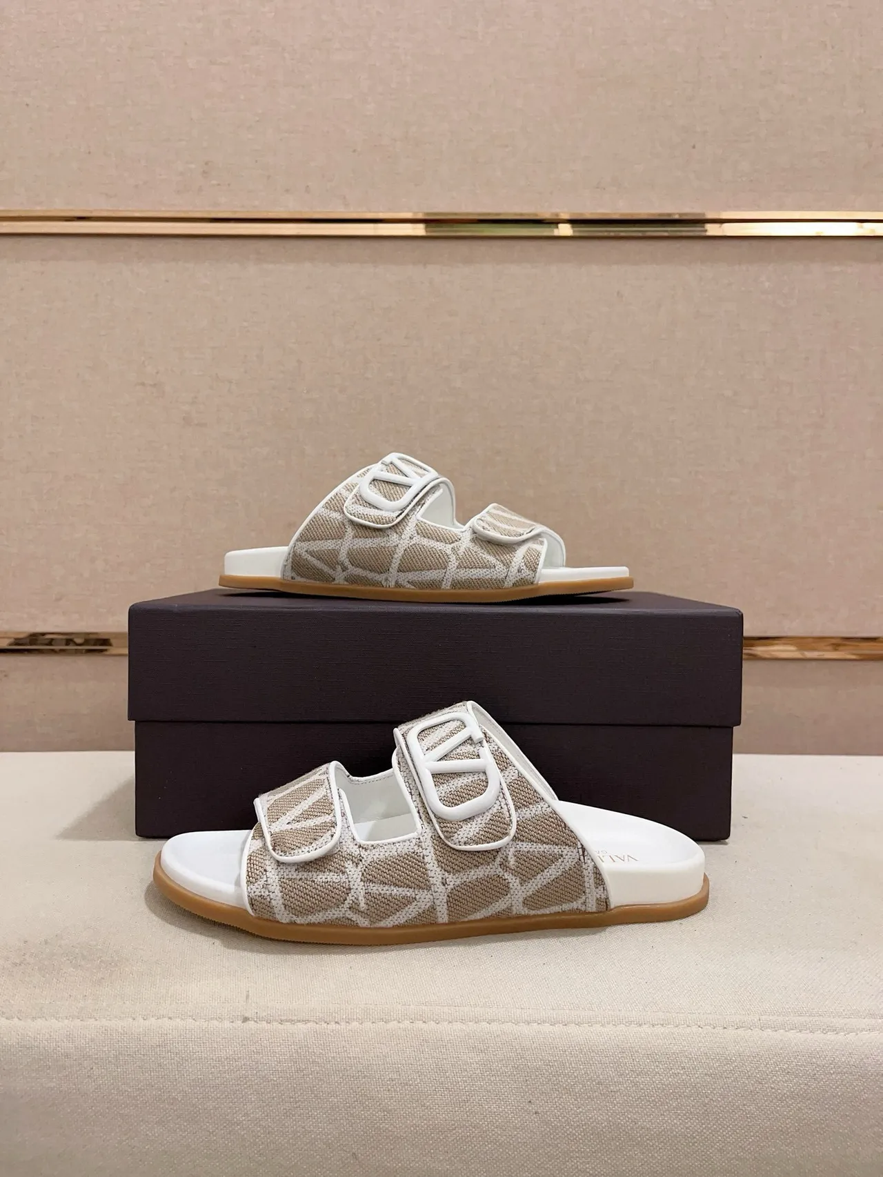 Bottega Veneta 米色白色 双带凉拖 编织提花鞋面 拖鞋 7