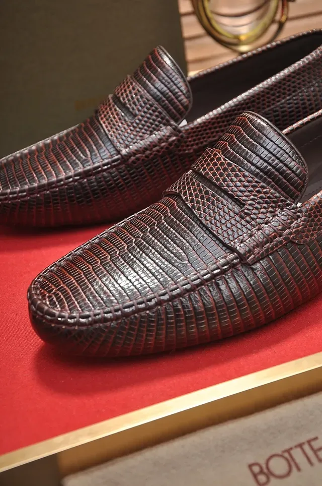 Bottega Veneta Marrom Vermelho Intrecciato Texturizado Cinto Penny Mocassim 2