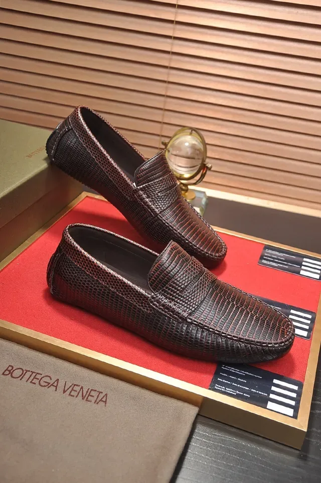 Bottega Veneta Marrom Vermelho Intrecciato Texturizado Cinto Penny Mocassim 4