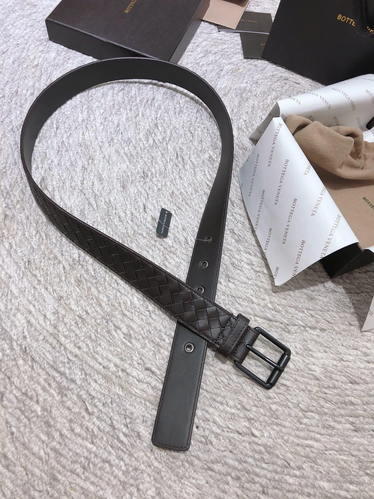 Bottega Veneta Intrecciato Belt भूरा काला बुनकर चमकहीन बकल चमड़े की बेल्ट 5