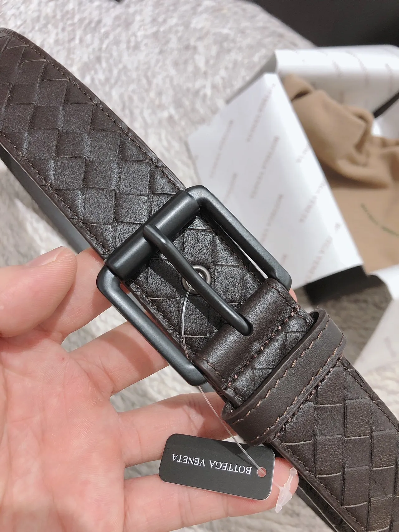 Bottega Veneta Intrecciato Belt भूरा काला बुनकर चमकहीन बकल चमड़े की बेल्ट 7