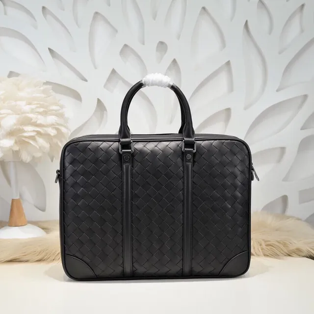 Bottega Veneta Intrecciato কালো বোনা চামড়ার ব্রিফকেস 5