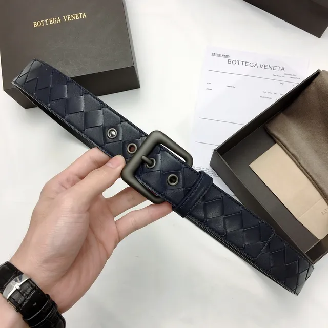 Bottega Veneta Intrecciato حزام جلدي أزرق بحري منسوج 5