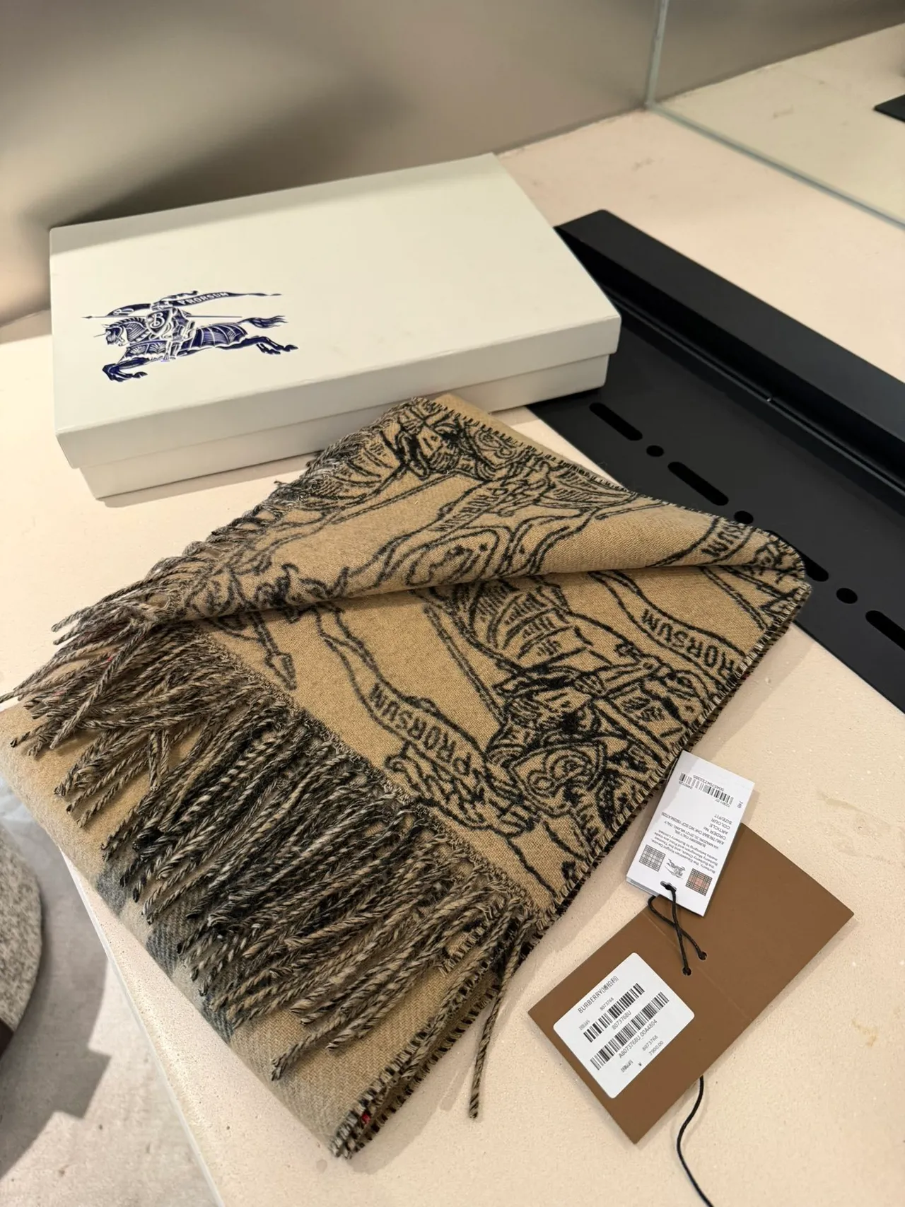Écharpe Burberry Archive Print Beige Noir Cashmere 6