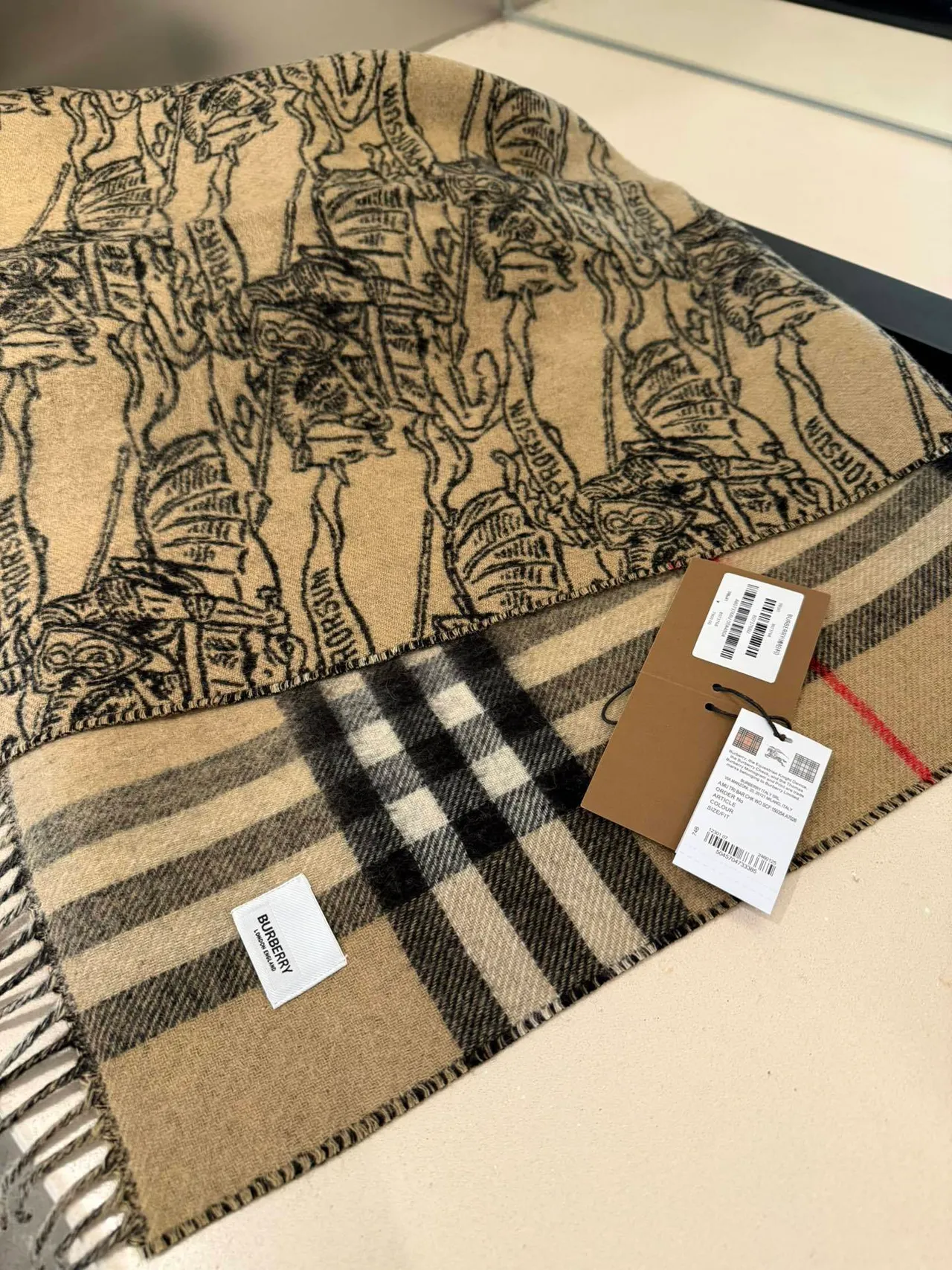 Écharpe Burberry Archive Print Beige Noir Cashmere 8