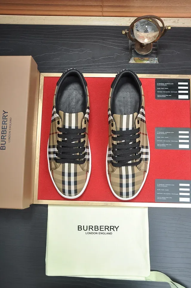 Burberry Beige Black Check-Pattern Textile Upper Laces Lifestyle Sneakers 4