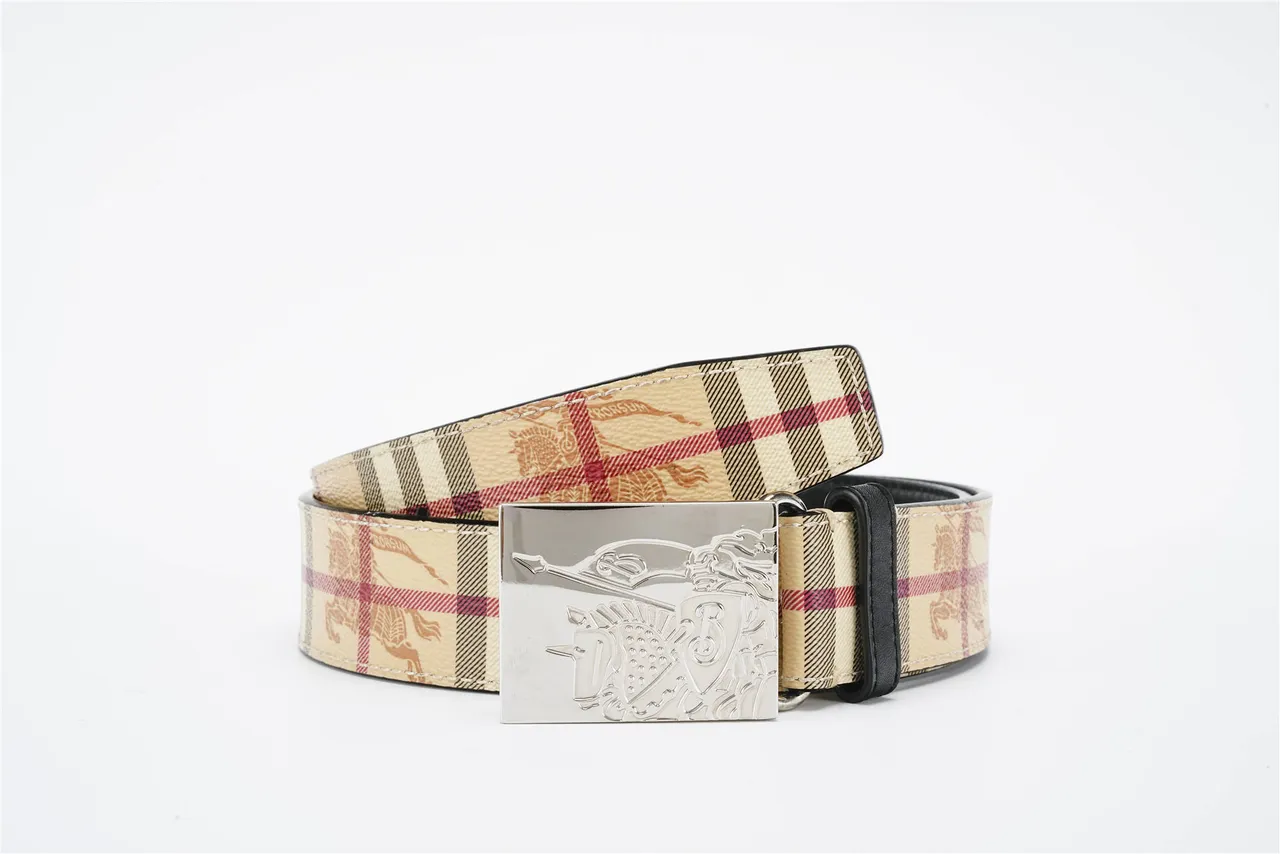 Burberry حزام جلدي مع إطار نسيج بيج أسود Nova Check 4