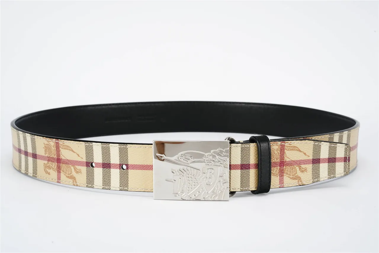 Burberry حزام جلدي مع إطار نسيج بيج أسود Nova Check 8