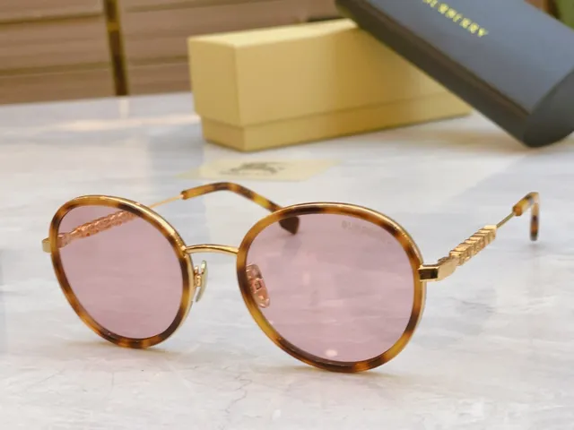 Burberry Black Gold Round Frame Temples Sunglasses 7