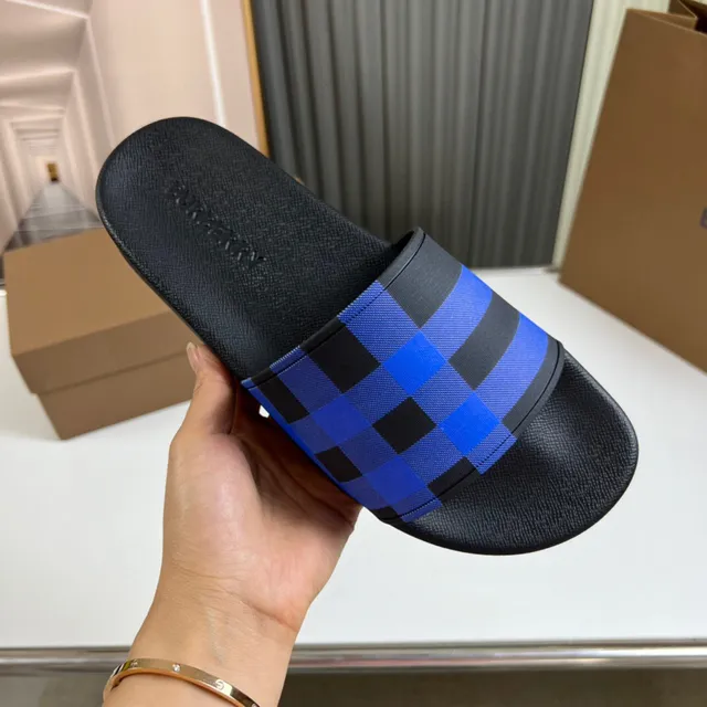 Burberry গিংহাম চেক স্লাইড স্লিপার 7