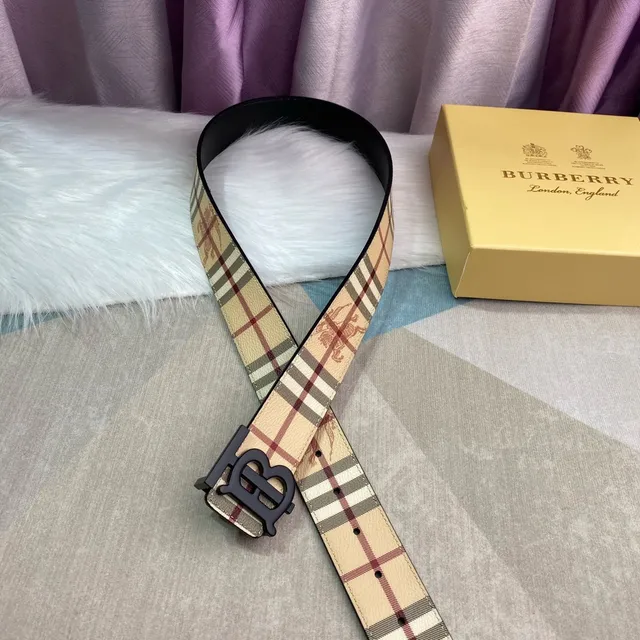 Burberry Knight Beige Red Black Check Leather Belt 4