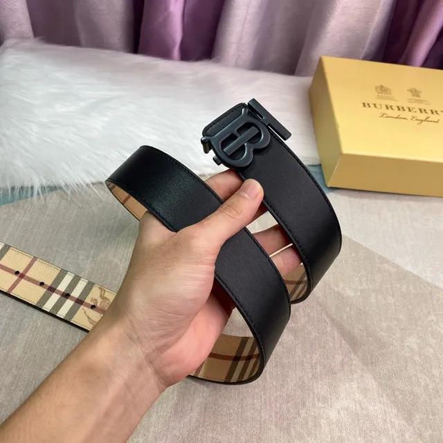 Burberry Knight Beige Red Black Check Leather Belt 6