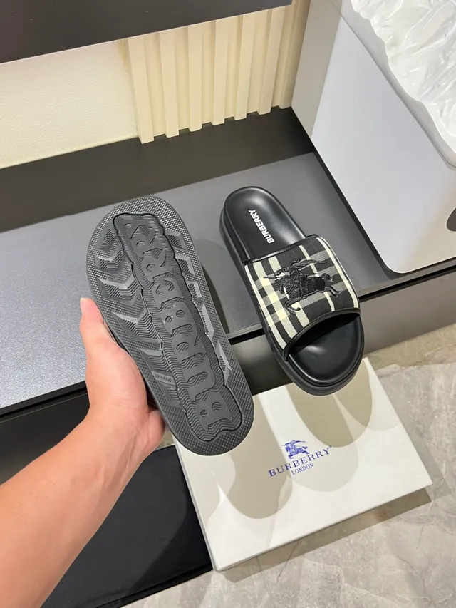 Burberry Knight Check Slide Slippers 4