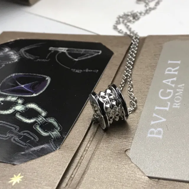 Bvlgari B.zero1 Cylindrical Faceted Pendant Necklace 6
