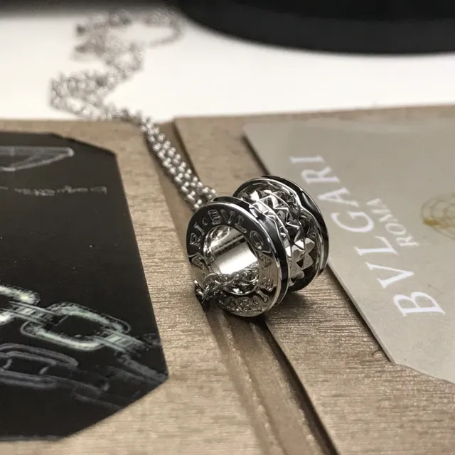 Bvlgari B.zero1 Cylindrical Faceted Pendant Necklace 7