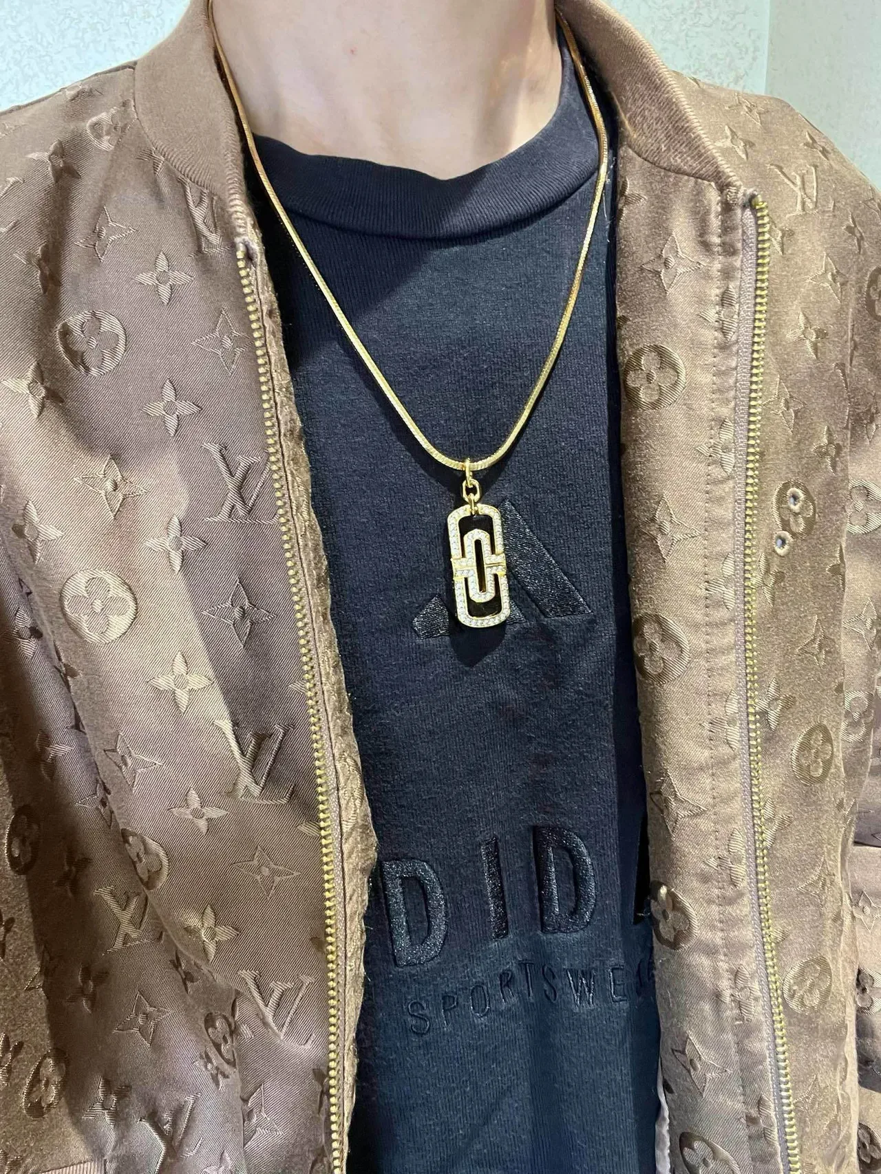 Bvlgari B.zero1 قلادة ذهبية سلسلة ثعبان شفافة Pavé Crystal-Set قلادة على شكل حرف G 8
