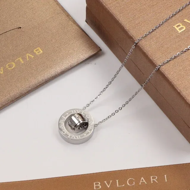 Bvlgari B.zero1 घूर्णन डबल रिंग पेंडेंट नेकलेस 7