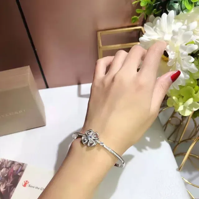 Bvlgari Fiorever Gold Silver Hinged Bangle Floral Motif Bracelet 5