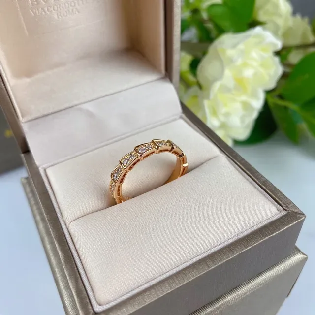 Bvlgari Gold Silver Geometric Segmented Band Channel-Set Diamonds Ring 5