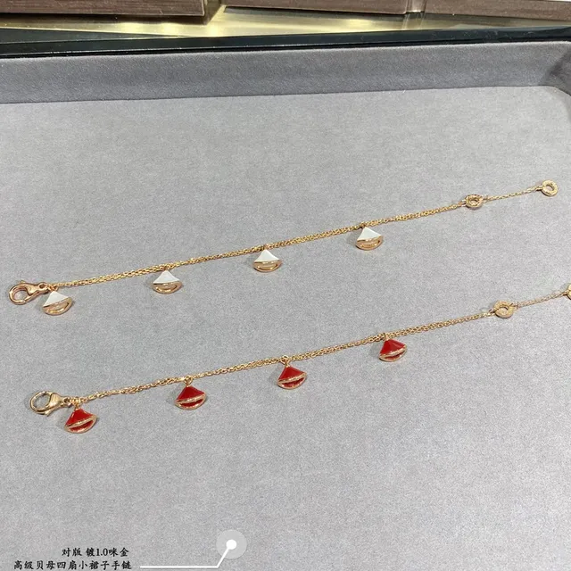 Bvlgari Red Gold سلسلة مزدوجة أربعة قلادات مينا شكل مروحة سوار 3