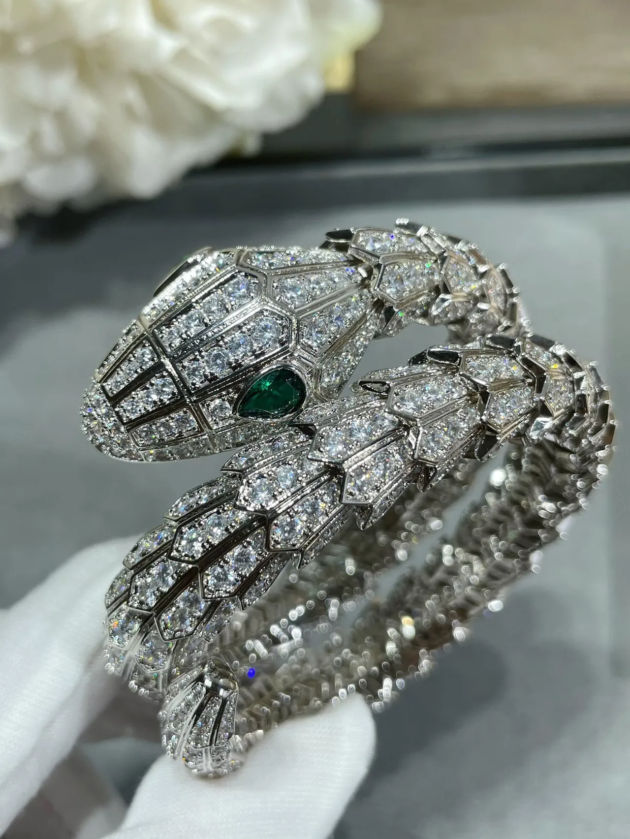 Bvlgari Serpenti Pavé Diamond and Emerald Snake Bracelet 7