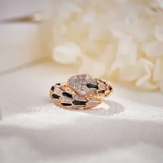 Bvlgari Serpenti गुलाबी सोना काला एनामेल डायमंड अंगूठी