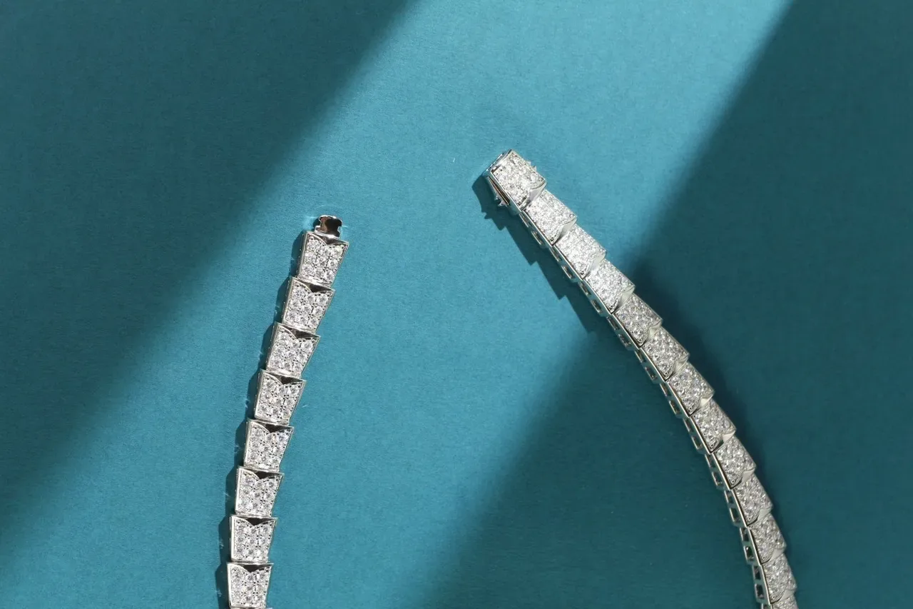 Bvlgari Silver White Pavé-Set Diamonds Articulated Serpentine Form Necklace 3