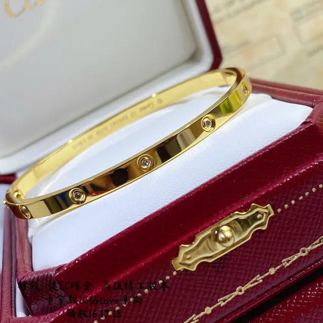 Pulseira Cartier Love ouro e prata banda tripla com diamantes fixados por parafuso 4