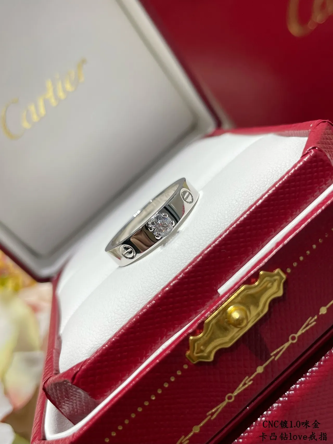 Cartier Love Bague Or Jaune et Or Blanc Anneaux à Pierre Unique 2