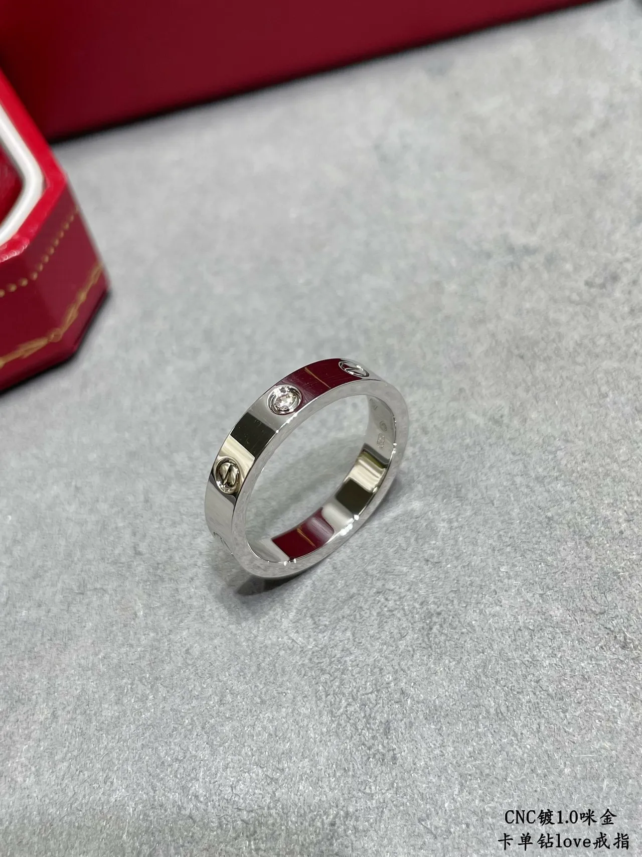Cartier Love فضي ذهبي Flat-Profile نطاق مسمار نمط تفاصيل خاتم 6