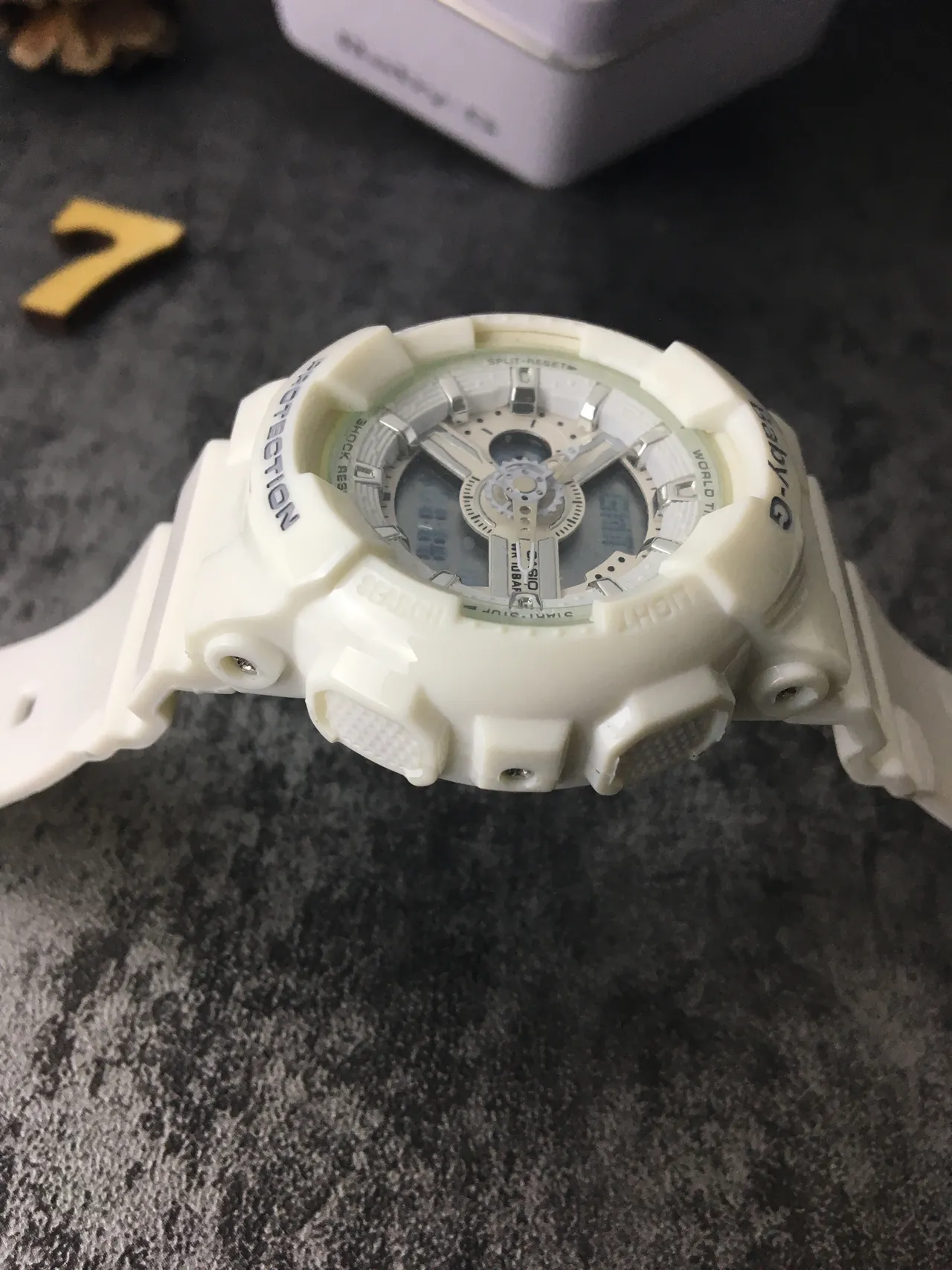 Casio Baby-G GA-110 Off-White 运动手表 4