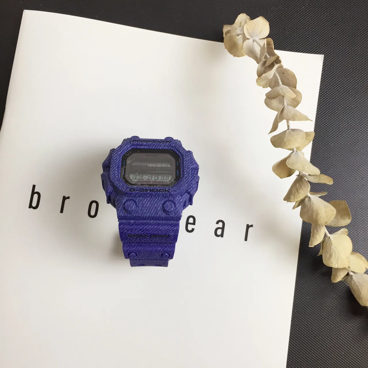 Casio G-Shock DW-5600 Reloj Deportivo Digital Morado 2