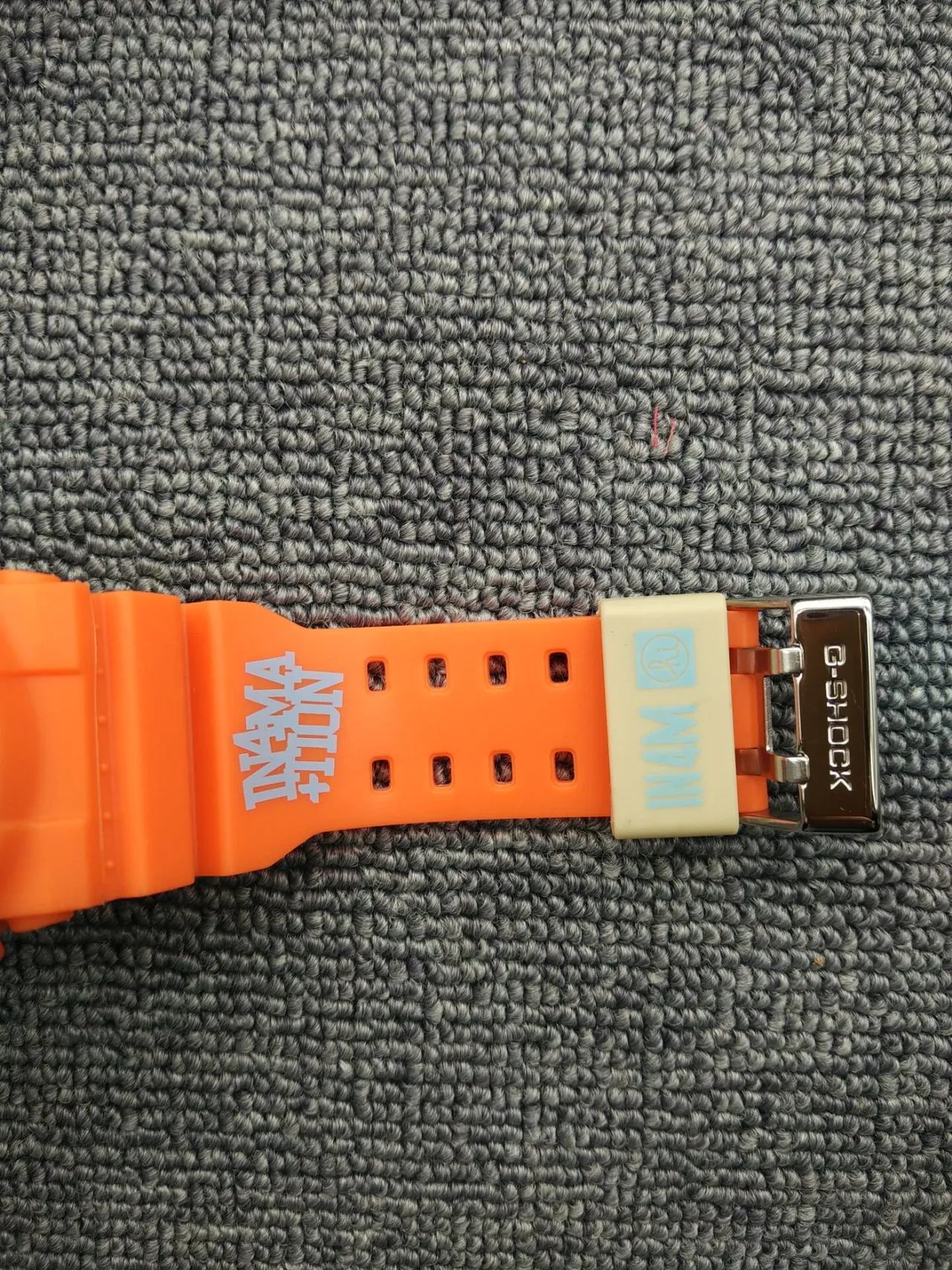 卡西欧 G-Shock GA-110 橙色和绿松石运动手表 8
