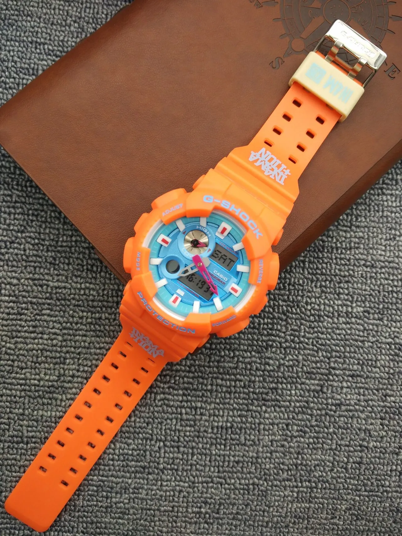 卡西欧 G-Shock GA-110 橙色和绿松石运动手表 13