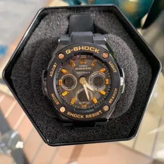 Casio G-Shock GA-2100 黑金运动手表