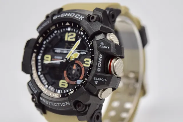 卡西欧 G-Shock Mudmaster 黑色和米色 运动手表 8