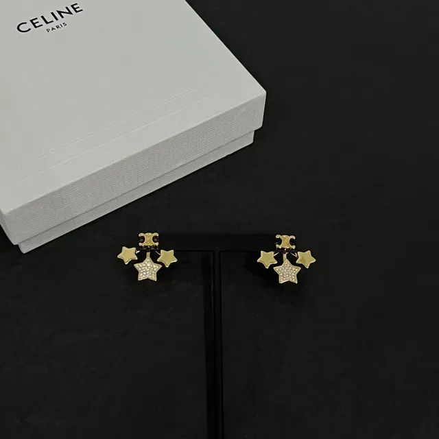 Celine 金色调 Pavé 水晶 星形垂坠耳环 6