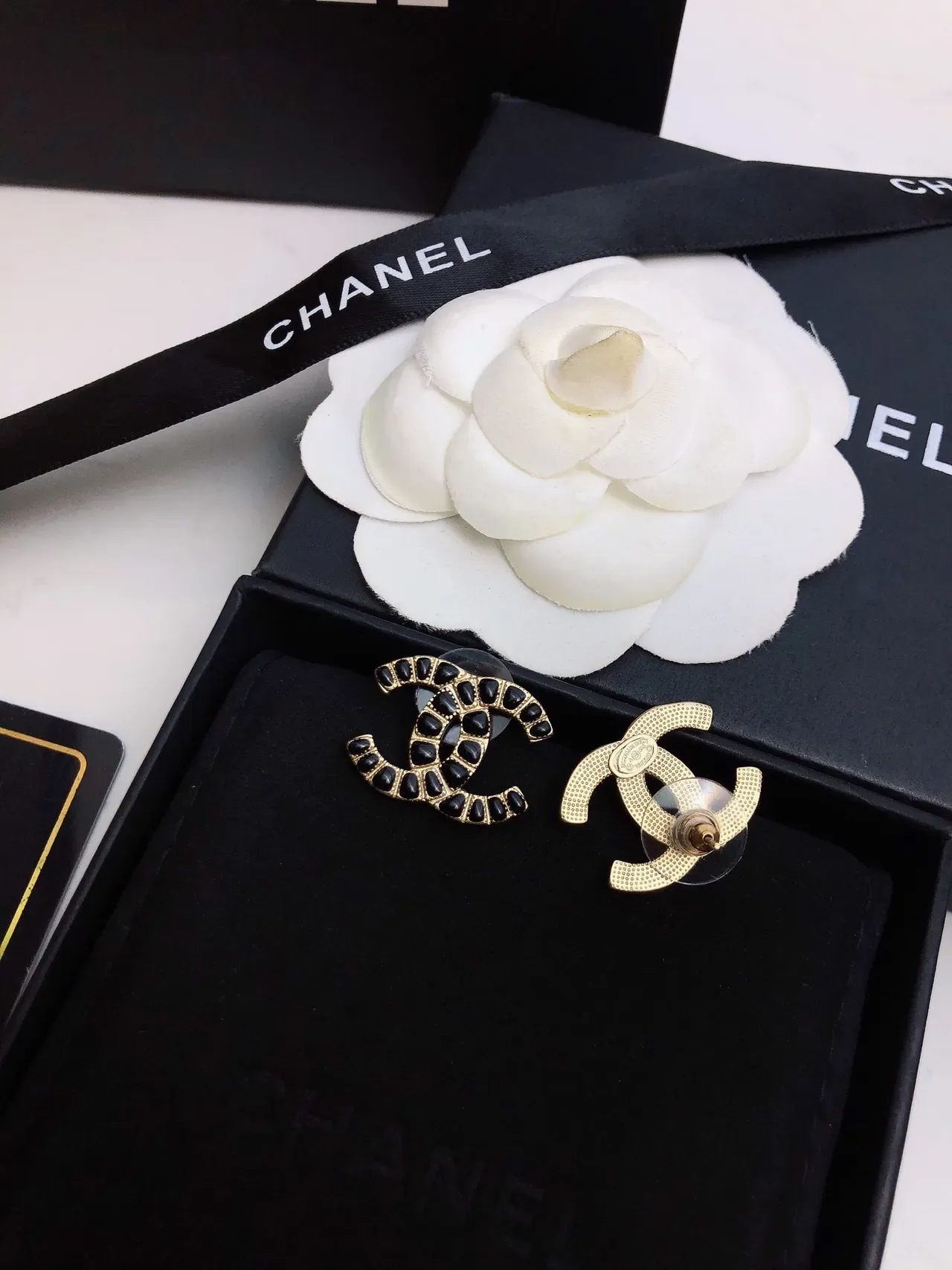 Chanel Black Gold Metal Pavé Stones Earrings 4