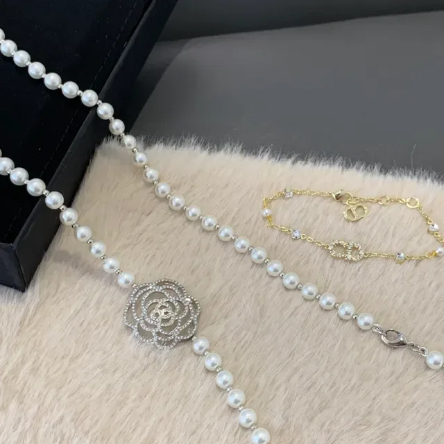 Chanel Camellia White Silver Pearl Strand Pendant Necklace 3