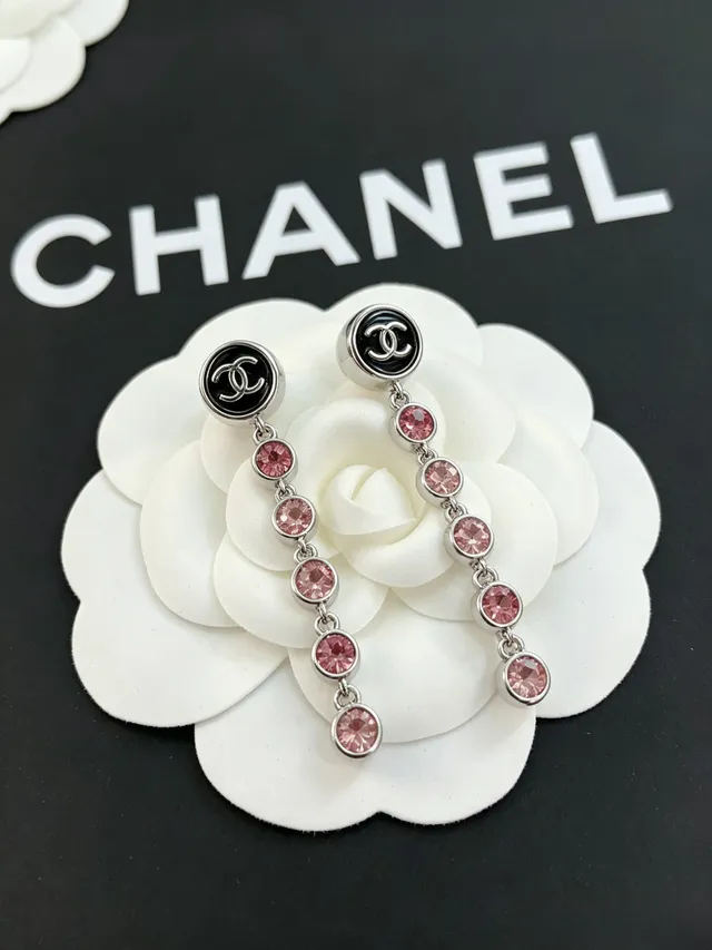Chanel CC Logo أقراط كريستال وردية قطرة 3