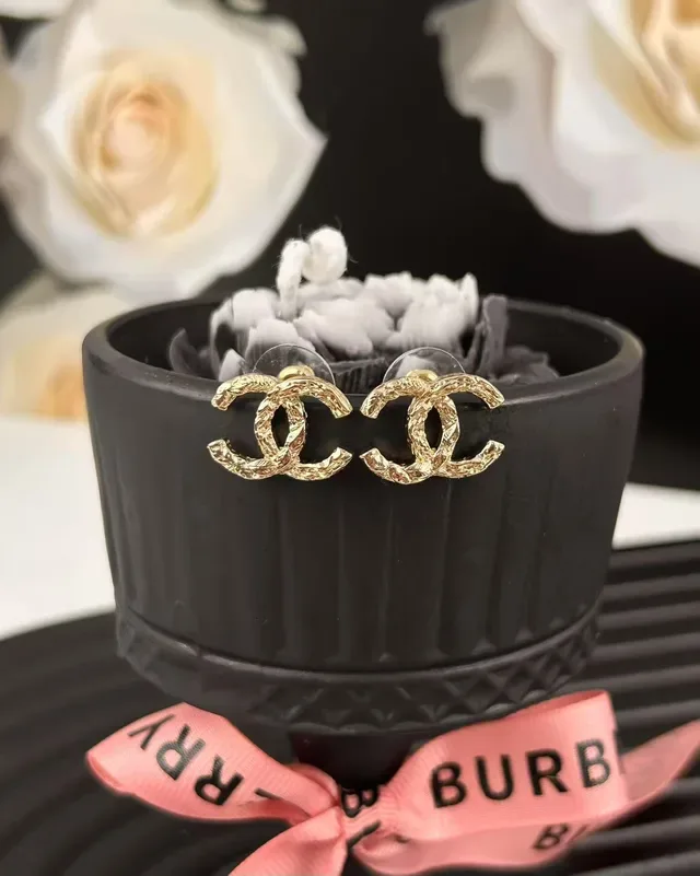 Chanel CC Logo Stud Gold Black Interlocking Textured Metal Earrings 4