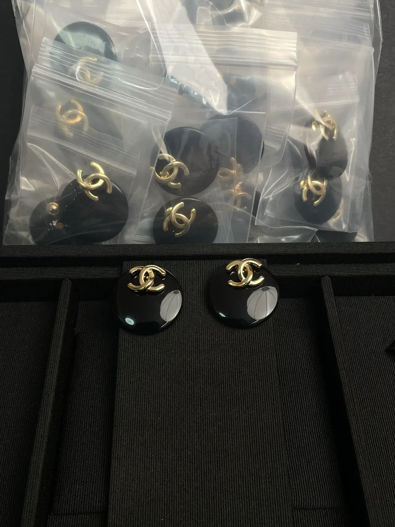 Chanel CC Logo Stud White Gold Round Earrings 8