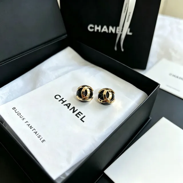Chanel Classic CC Ball Stud Black Gold Spherical Studs Interlocking Motif Earrings 7