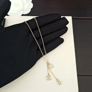 Chanel سلسلة ذهبية وردية Pavé-Crystal CC Logo قلادة