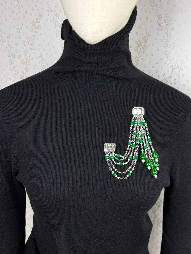 Chanel Green Bead Fringe Earrings 2