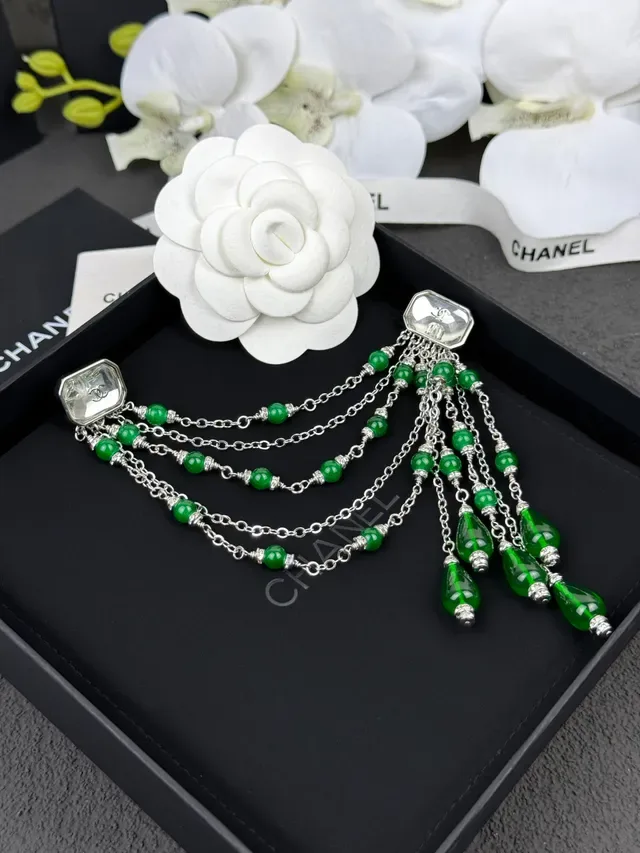 Chanel Green Bead Fringe Earrings 8